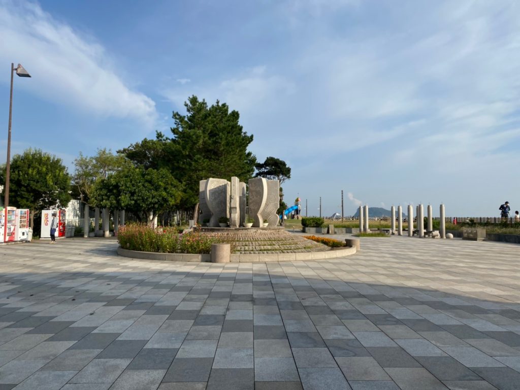 【神奈川県横須賀市】『海辺つり公園』の海釣りガイド（釣れる魚・駐車場・トイレ）｜関東釣りWALKER