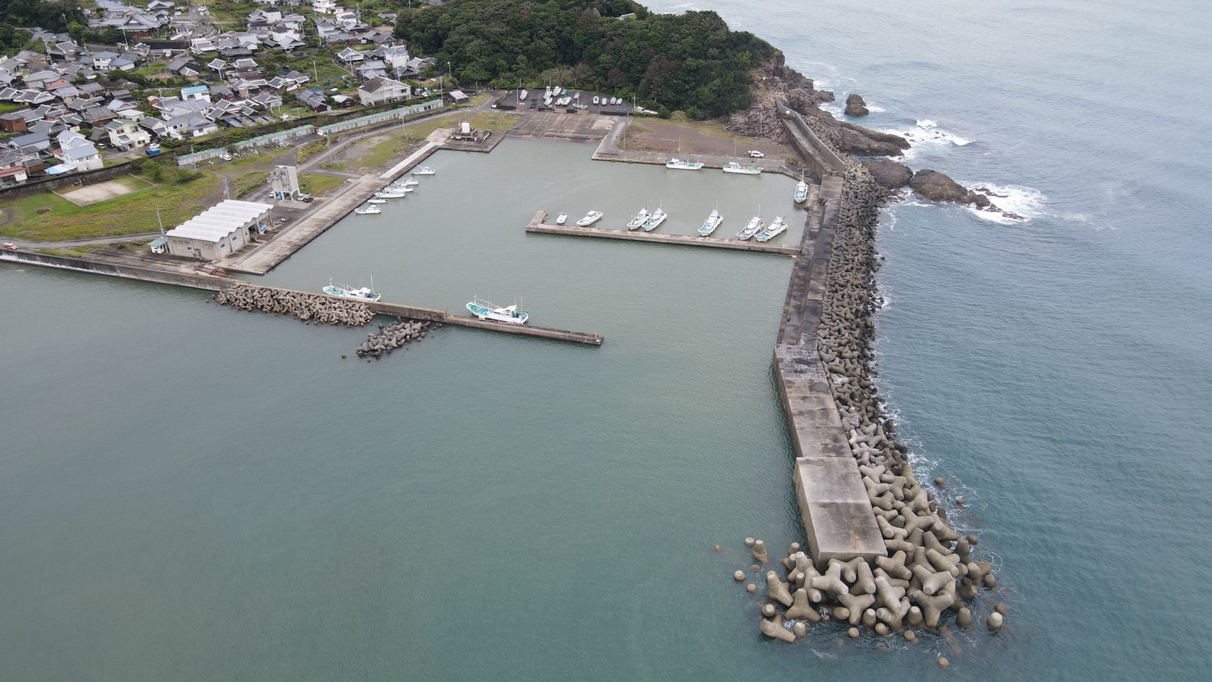 和歌山県美浜町 三尾漁港 の海釣りガイド 釣れる魚 駐車場 トイレ 和歌山釣りwalker