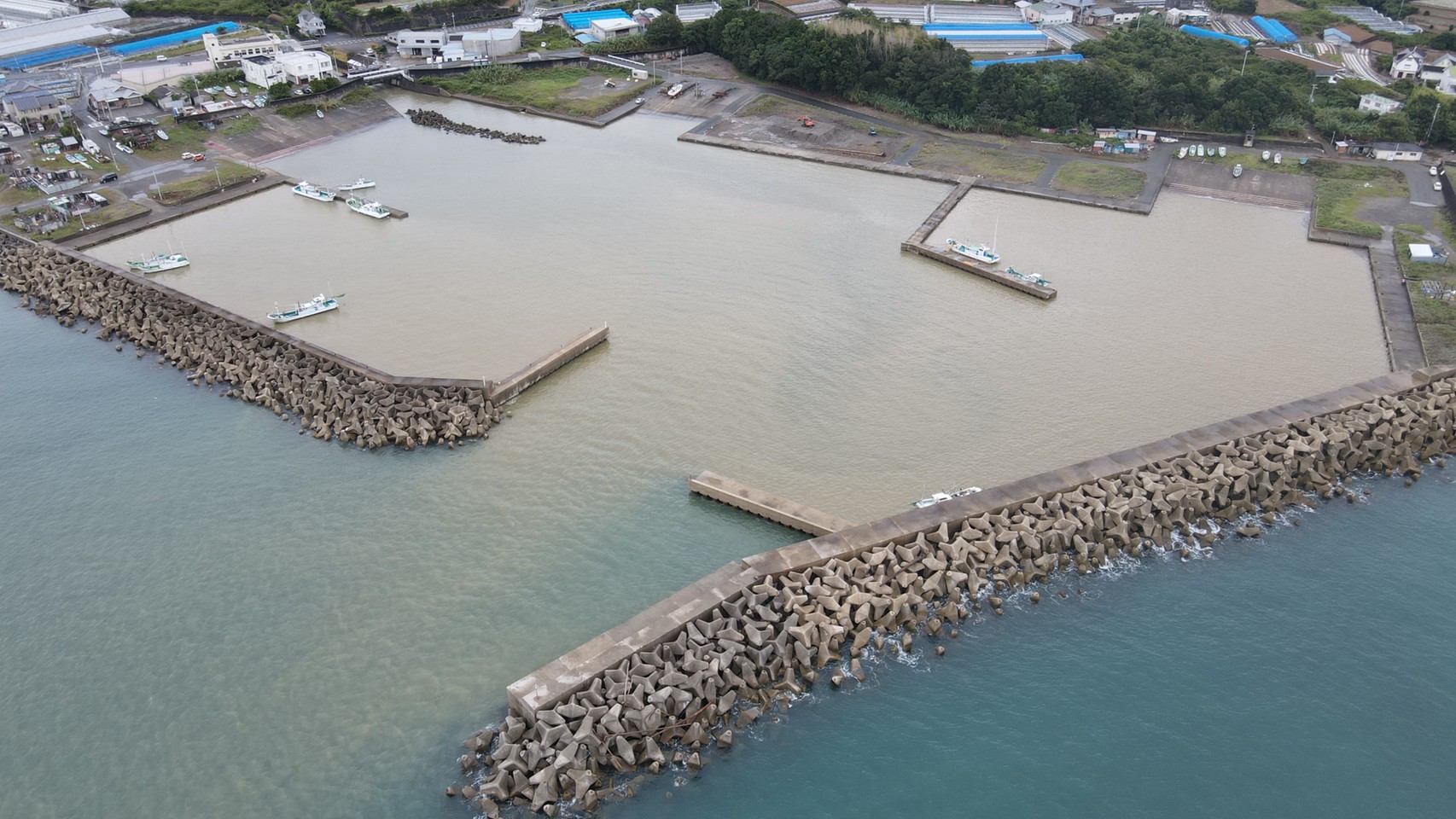 和歌山県御坊市 上野漁港 の海釣りガイド 釣れる魚 駐車場 トイレ 和歌山釣りwalker