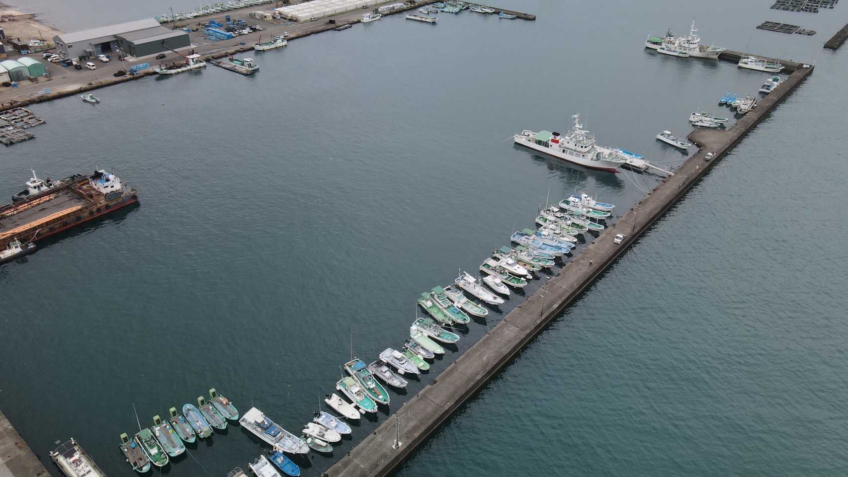 【和歌山県串本町】『串本漁港』の海釣りガイド（釣れる魚・駐車場・トイレ）