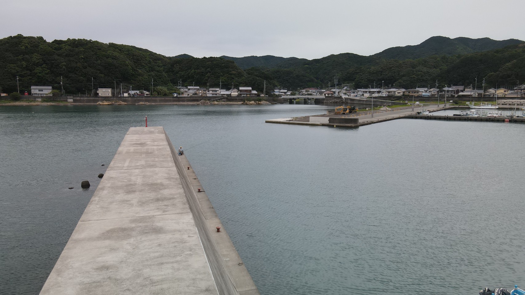 【和歌山県串本町】『有田漁港』の海釣りガイド（釣れる魚・駐車場・トイレ）