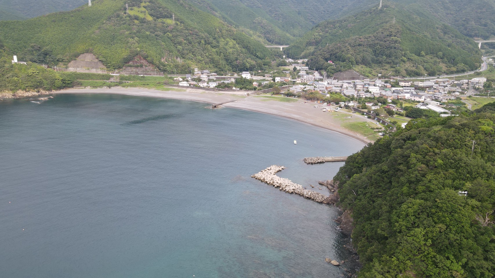 三重県紀北町 古里海水浴場 の海釣りガイド 釣れる魚 駐車場 トイレ 東海釣りwalker