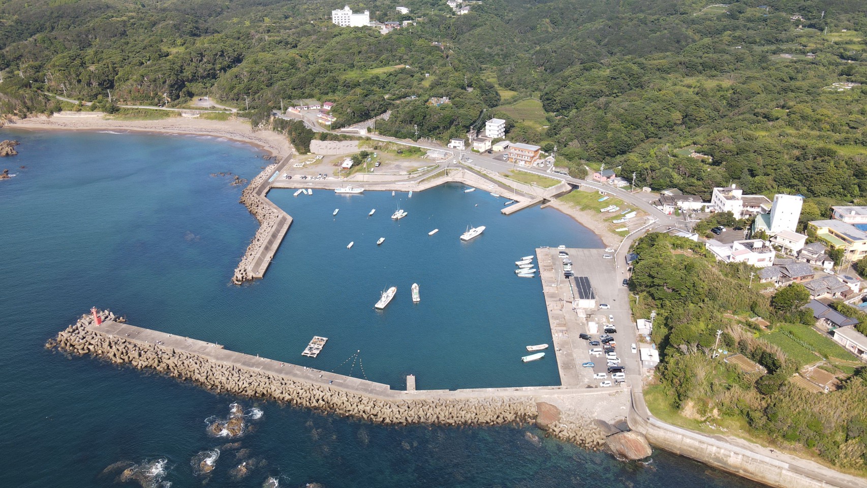 三重県鳥羽市 国崎漁港 の海釣りガイド 釣れる魚 駐車場 トイレ 東海釣りwalker