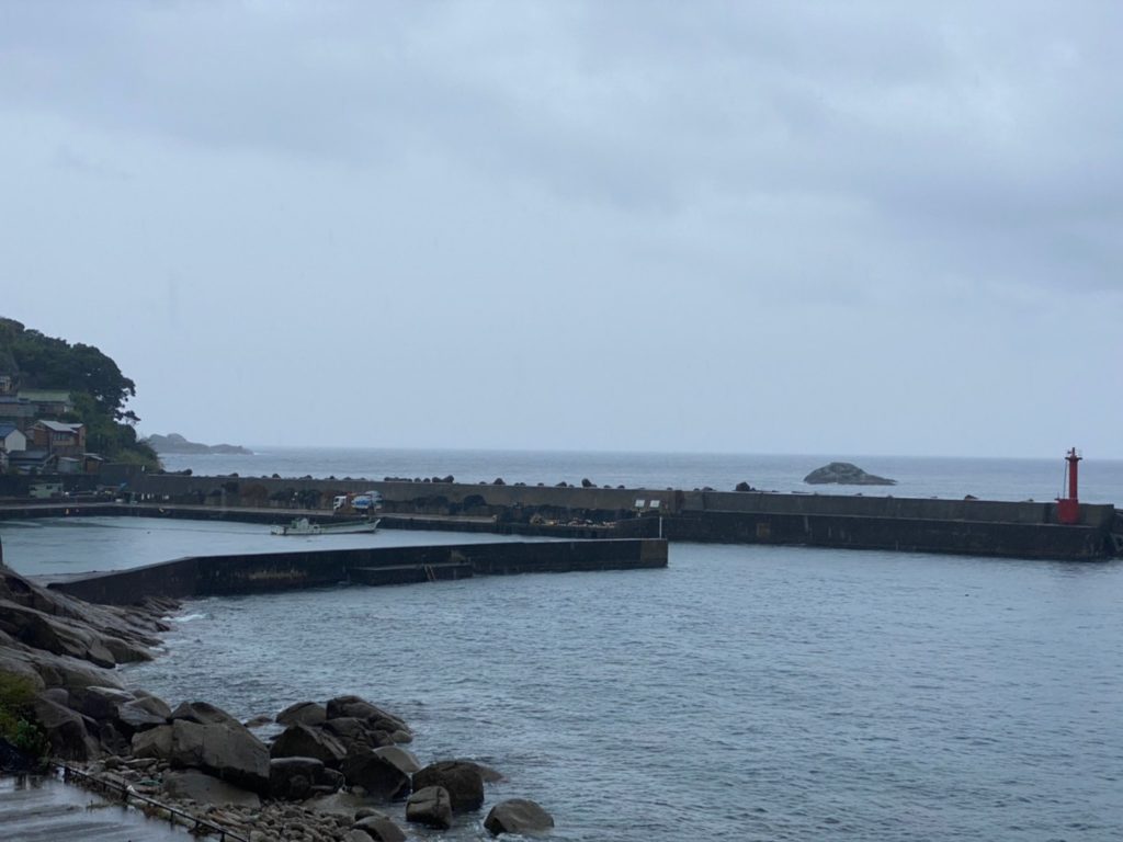 【三重県熊野市】『磯崎漁港』の海釣りガイド(釣れる魚・駐車場・トイレ)